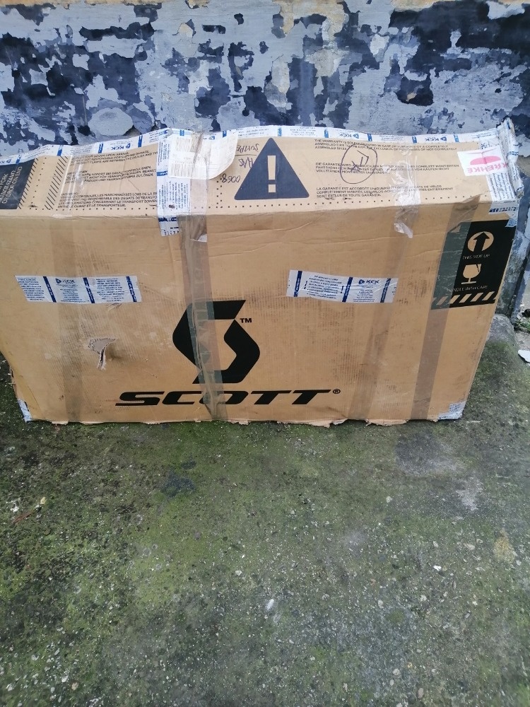 Komlet satelitni sestavu - 7