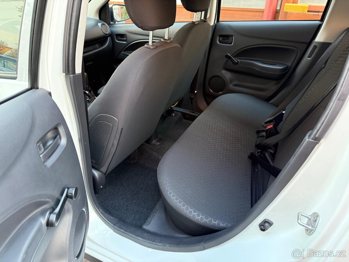 Mitsubishi Space Star 1,0i - 7