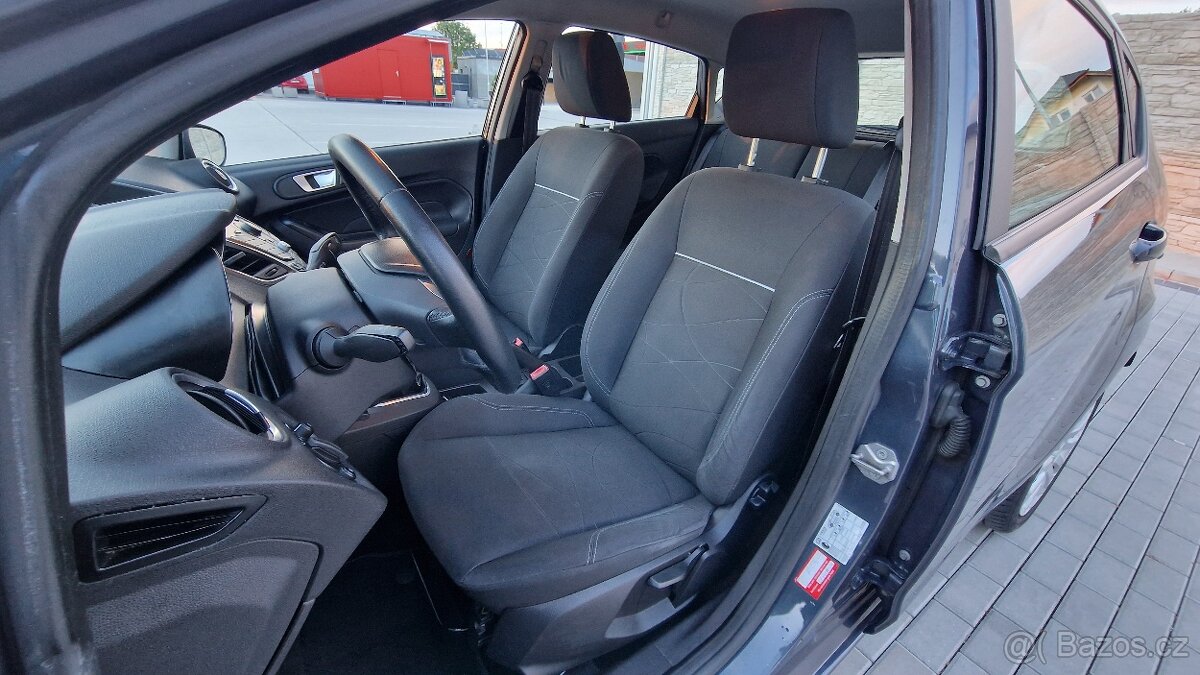 Ford Fiesta benzín r.v. 2014 - Vyjímečný stav - 7