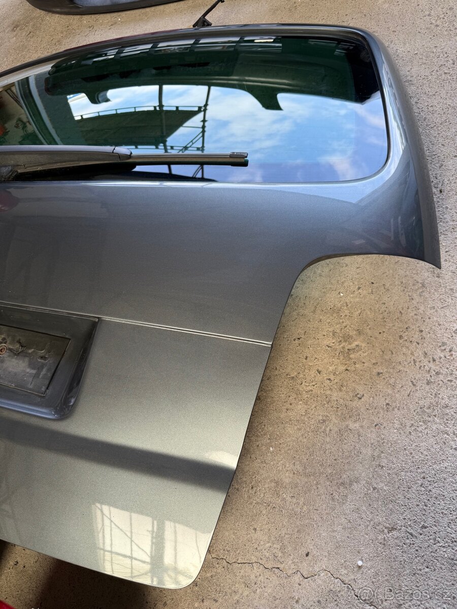 Různé díly Volkswagen Touran T1 - 7