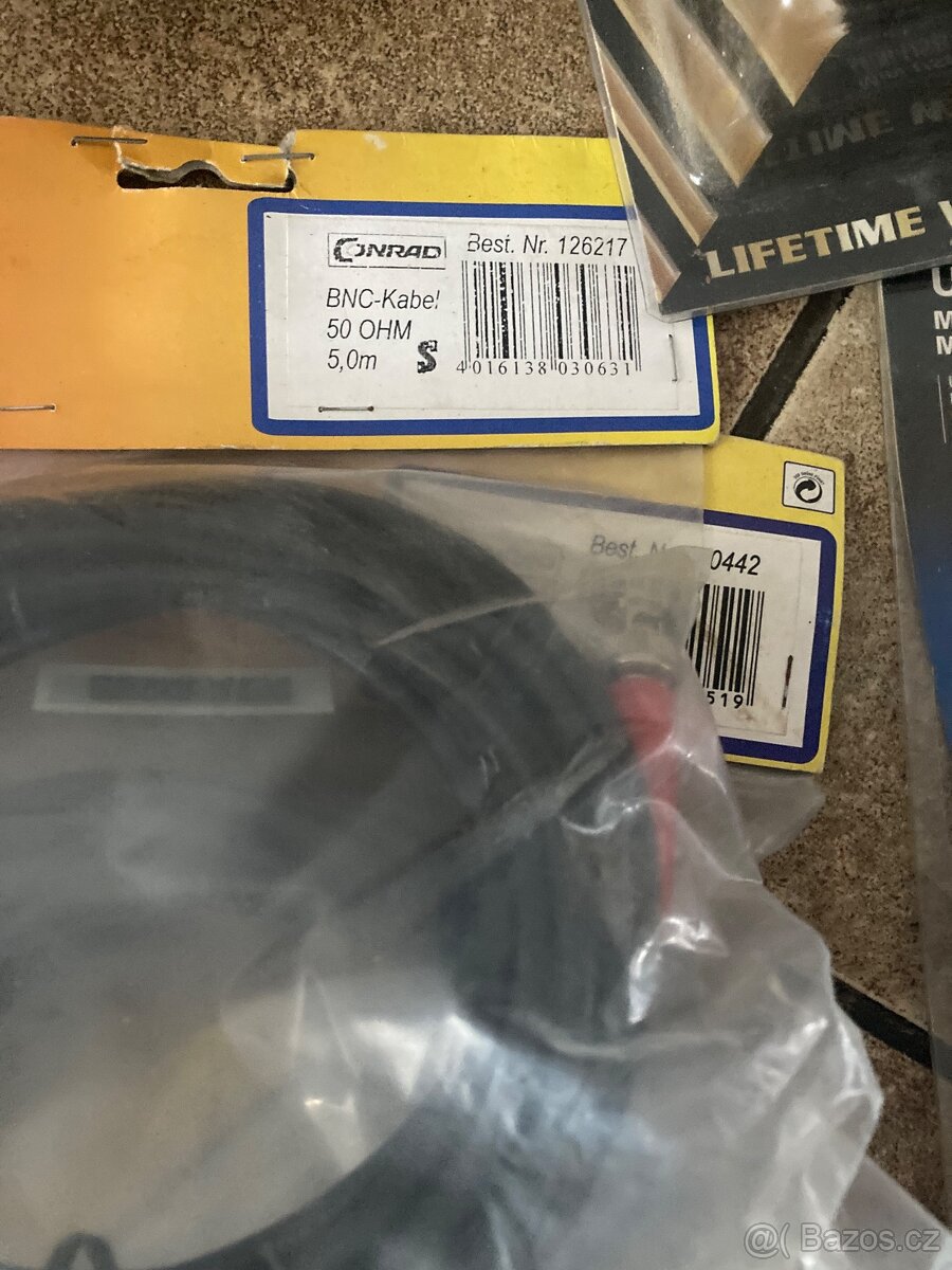 Různé propojovací kabely - 7