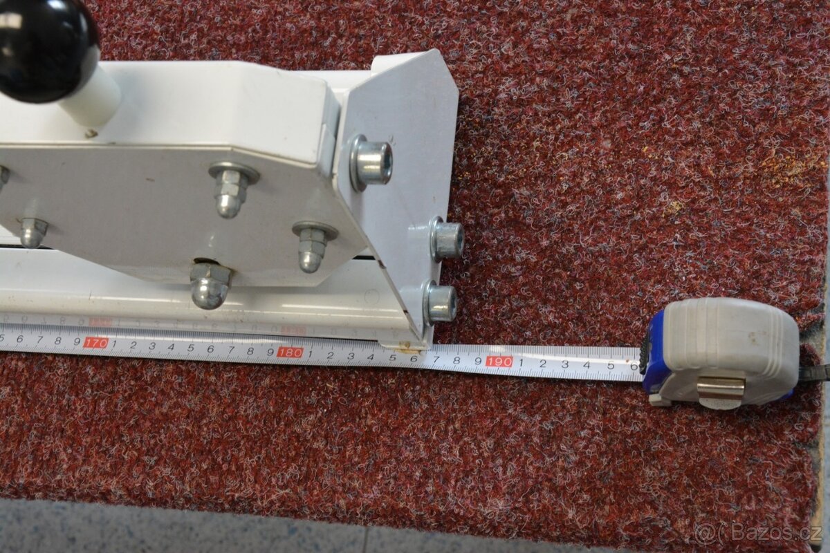 Řezačka na papír - karton 1500mm - 7