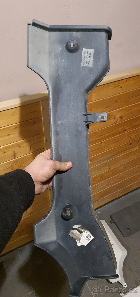 Drobné venkovní díly na kabinu Mercedes-Benz MP3/4/5 a Atego - 7