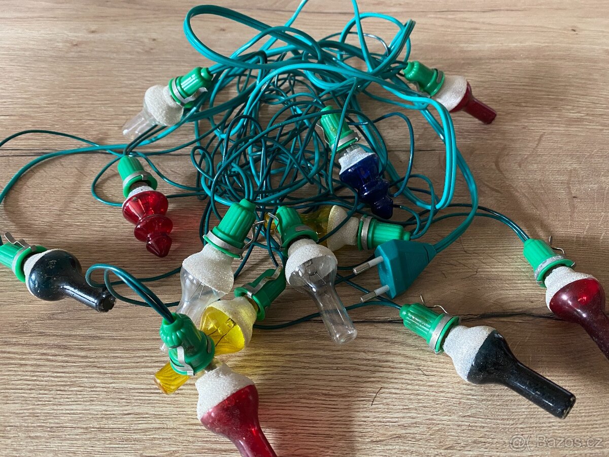 staré vánoční ozdoby světýlka osvětlení vánoční stromeček - 7