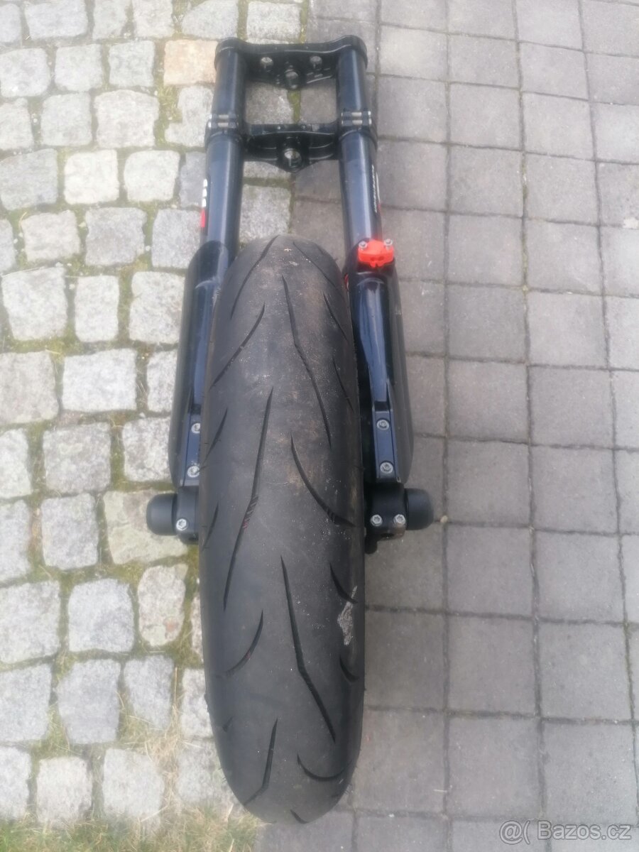 Prodám KTM 690 SM kola na - 7