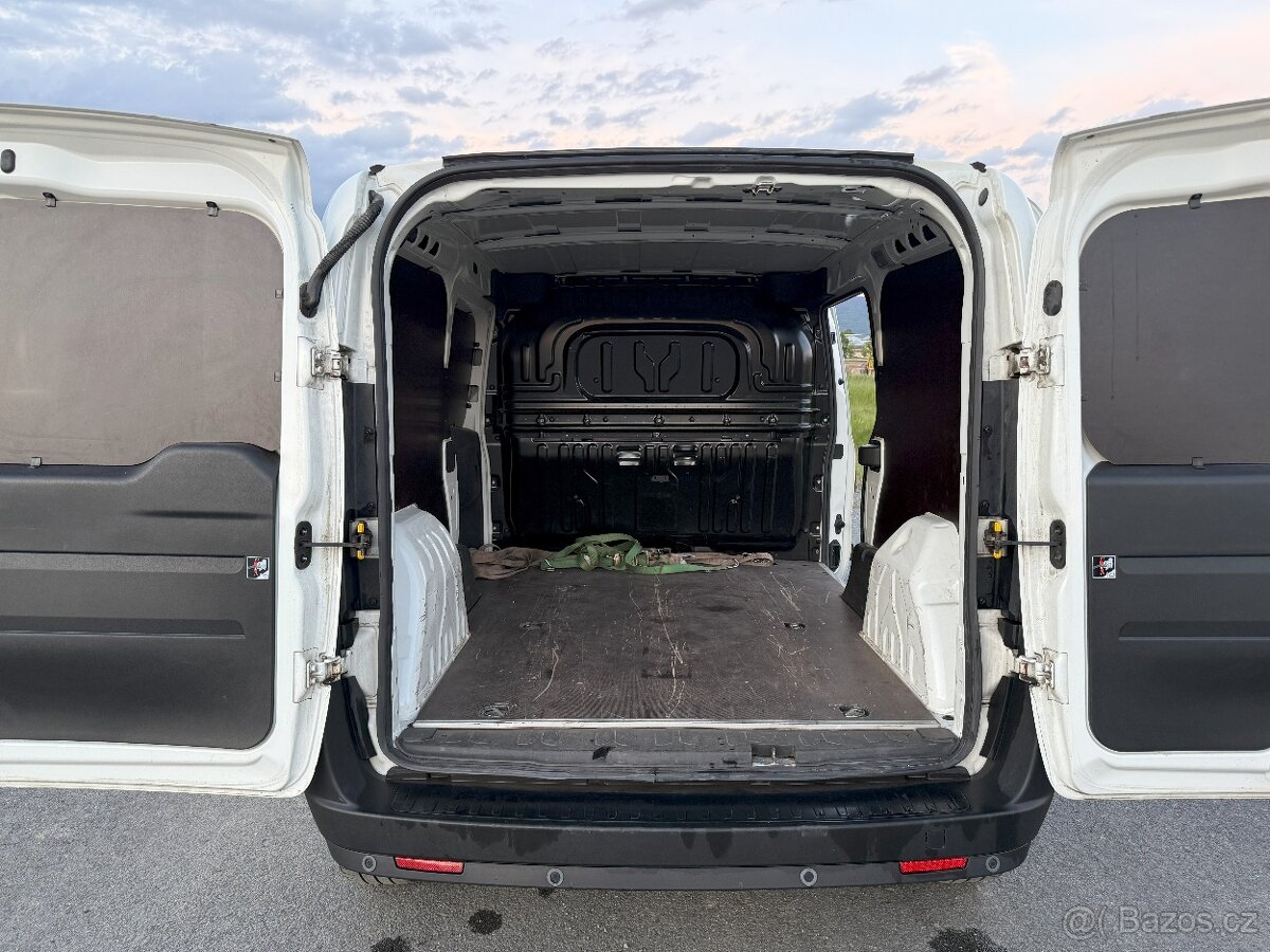 Fiat Doblo Cargo 1.6 MTJ 88kW/120k SX L2, 2020 - 7