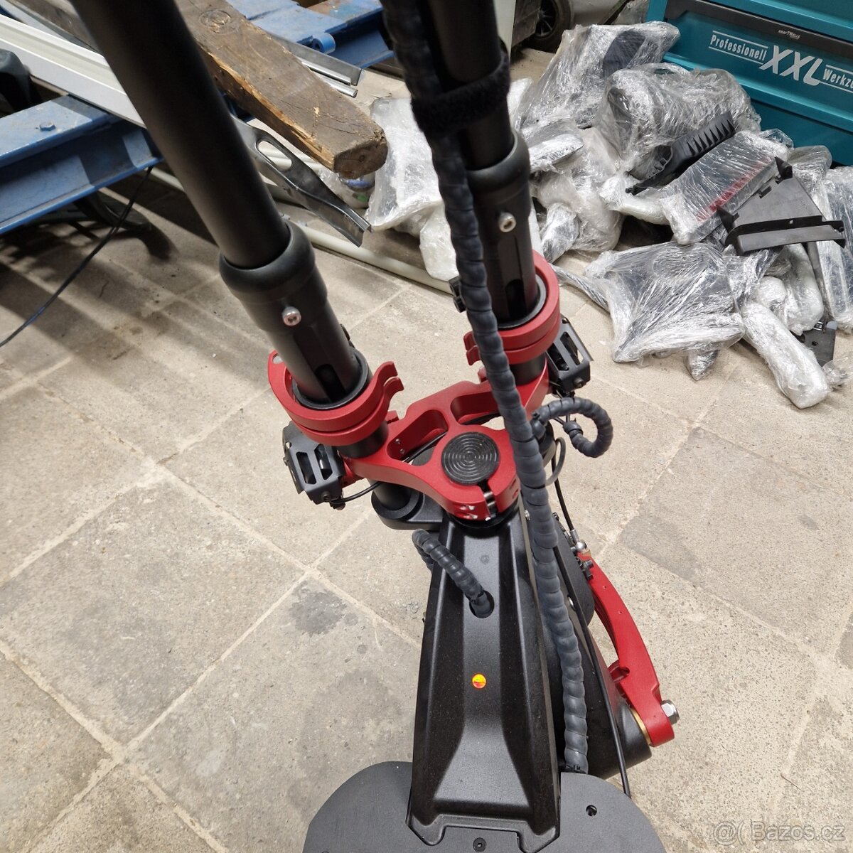 Nová elektrokoloběžka Zero 11X - 7