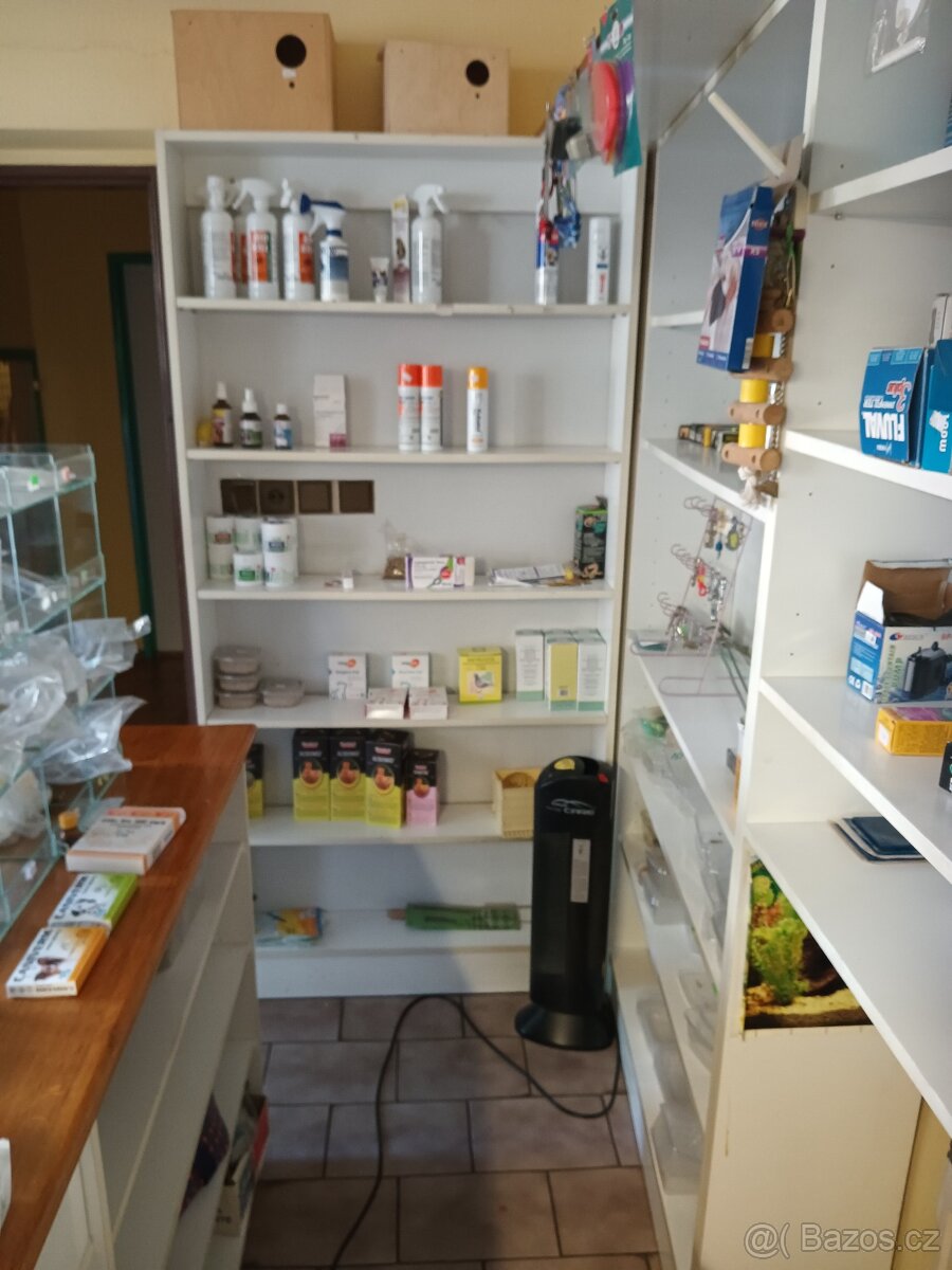 Nábytek do prodejny- - 7