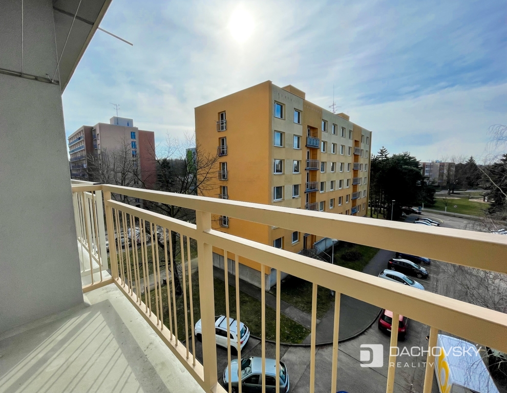 Prodej bytu 1+kk 30 m², Pardubice - Studánka - 7