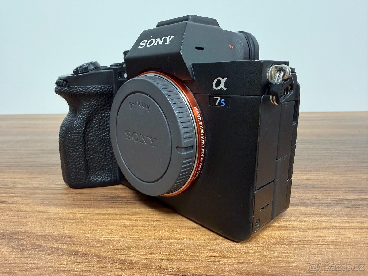 Sony A7S III – CZ distribuce, 3× baterie - 7