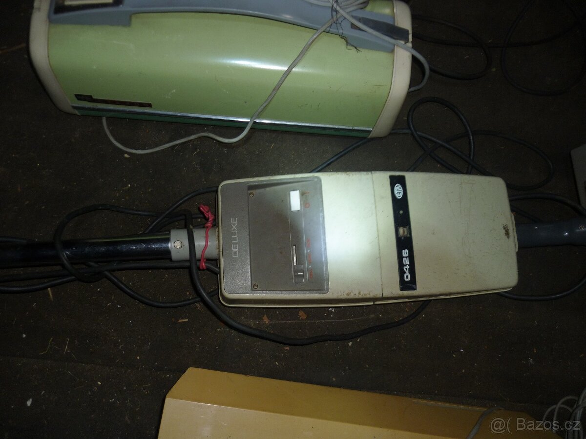 Staré vysavače - 7