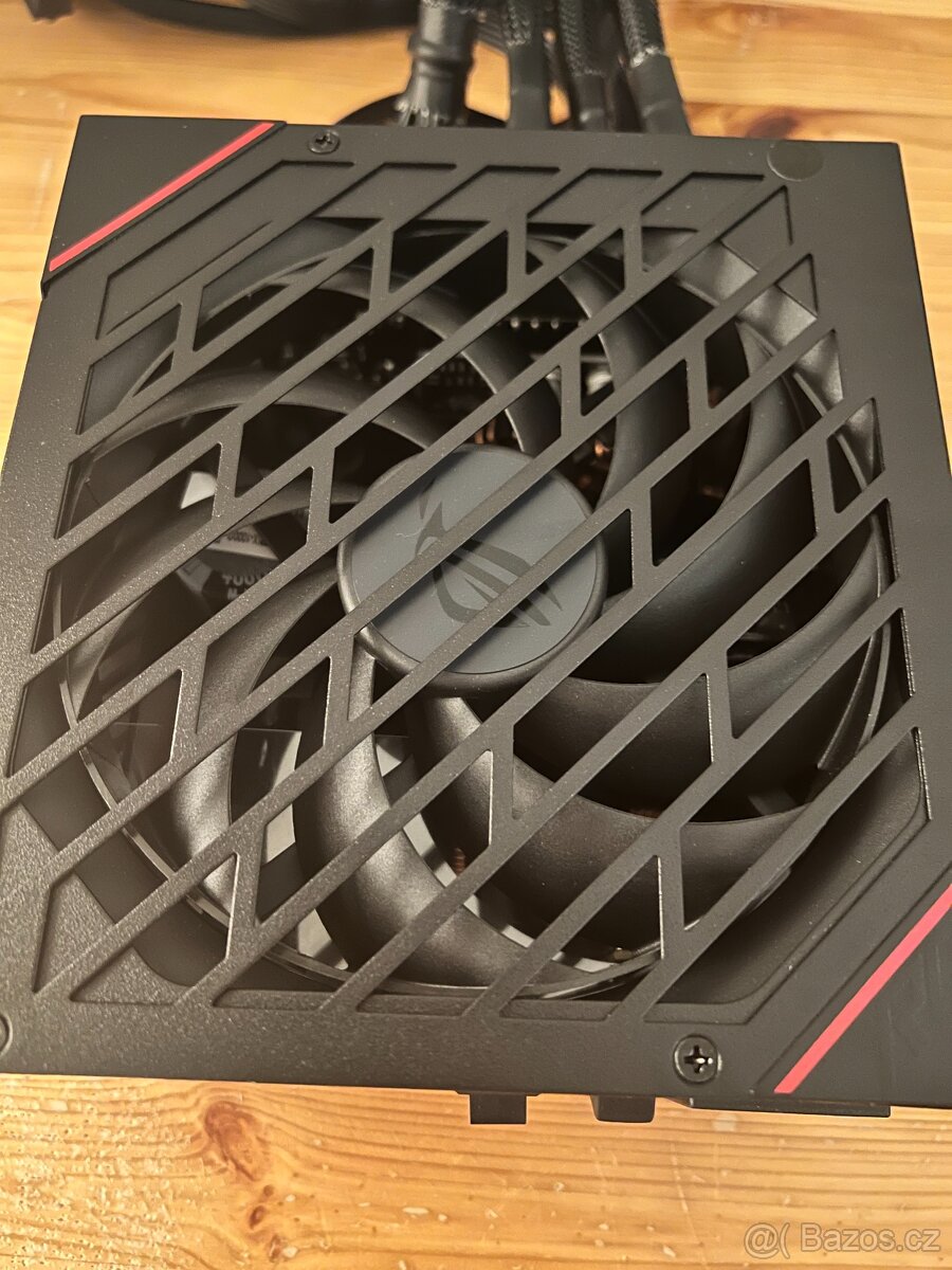 ASUS ROG STRIX 1000W GOLD Funkční,Záruka - 7