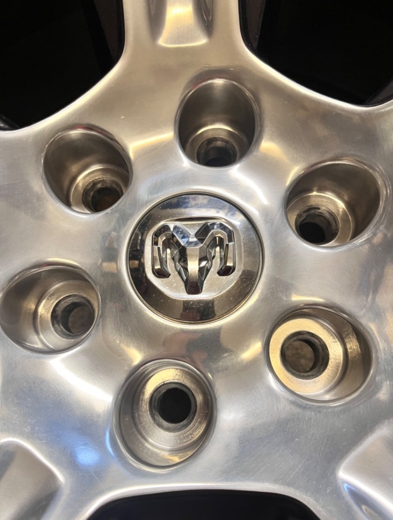 6x139.7 R20 Dodge RAM 1500 5.generace + senzor - TOP - 7