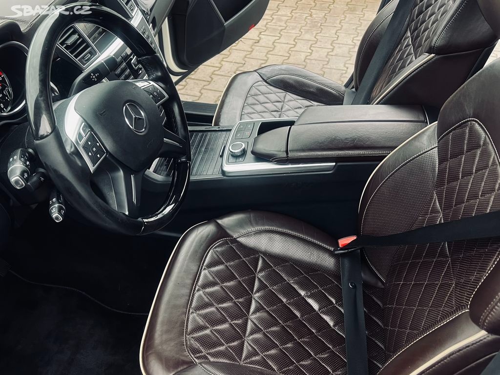 Mercedes Benz ML350cdi 4Matic Designo - 7