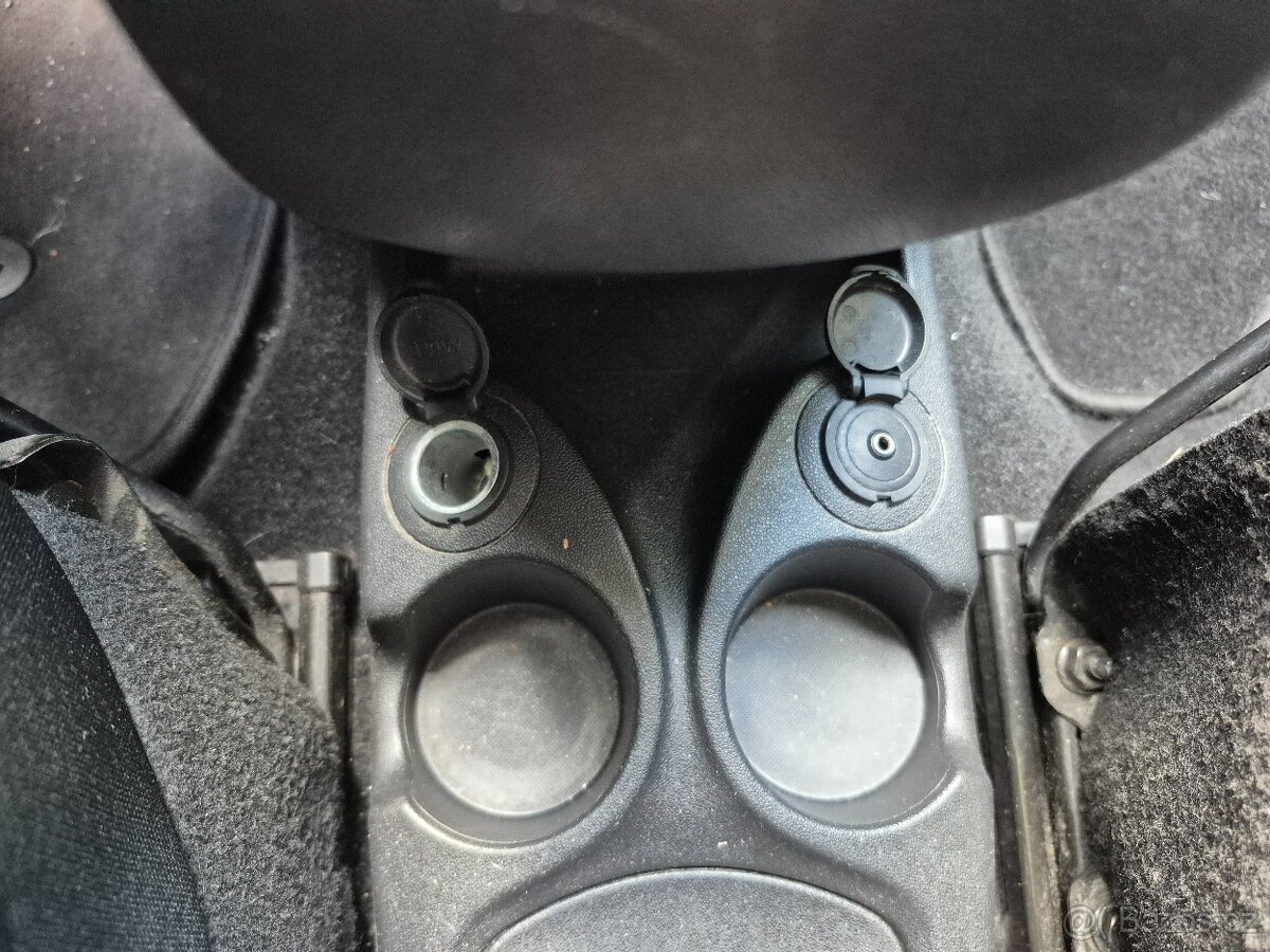 Citroen C3 Picasso 1.6 hdi 66kw bez dpf.Nova stk.Tažné - 7