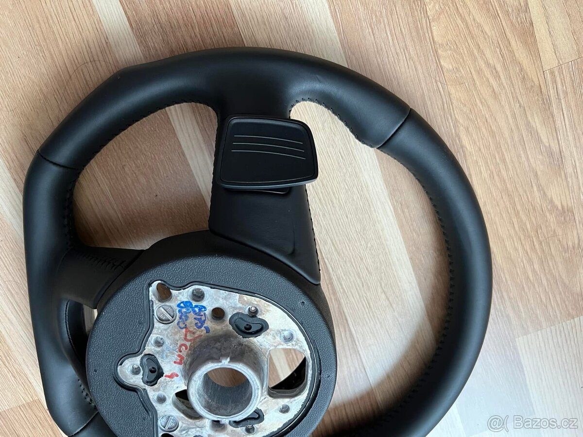 Zkoseny volant audi - 7