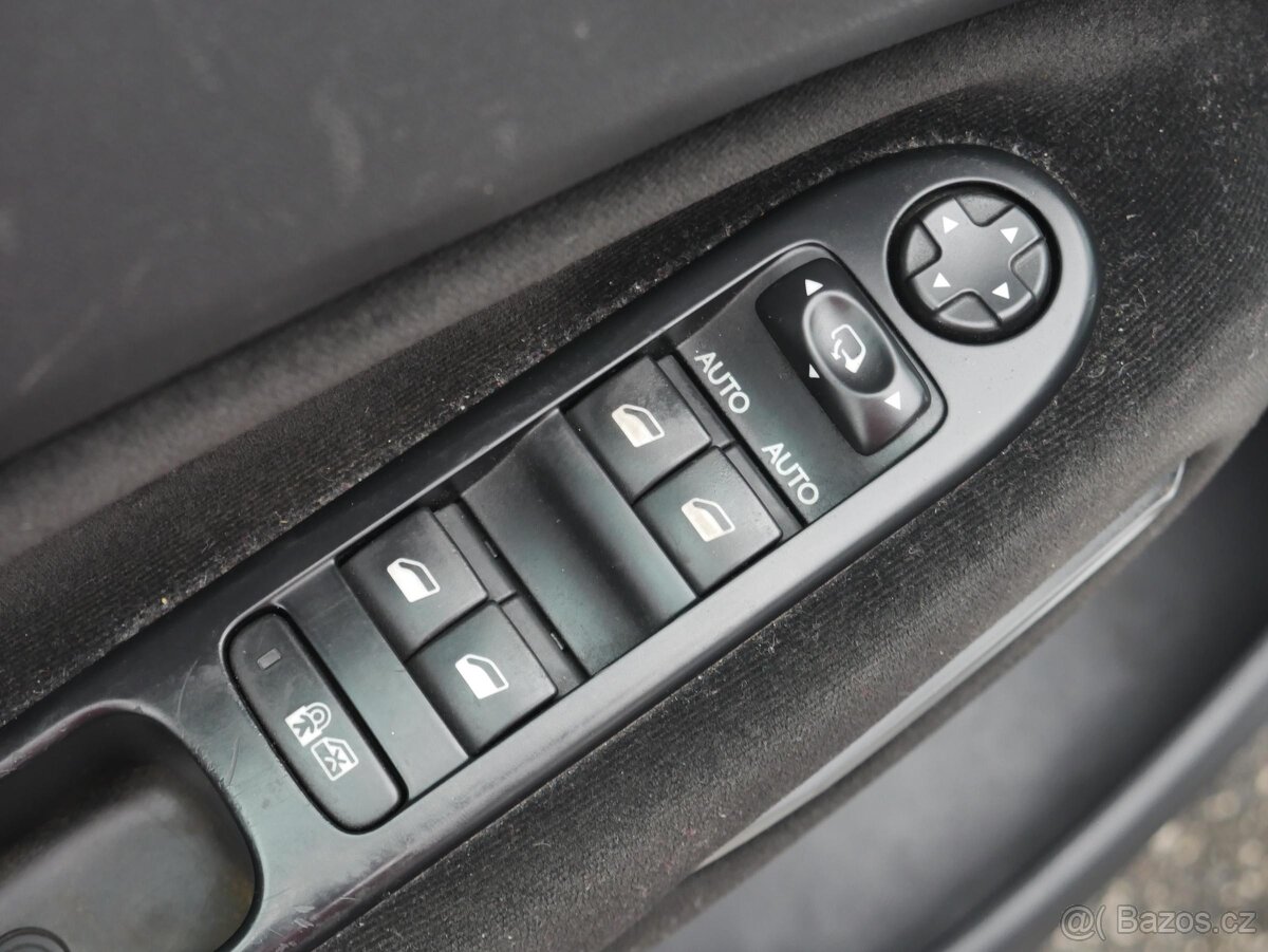 Citroën C3 Picasso 1.6i , 88 kW benzín, 2014 - 7