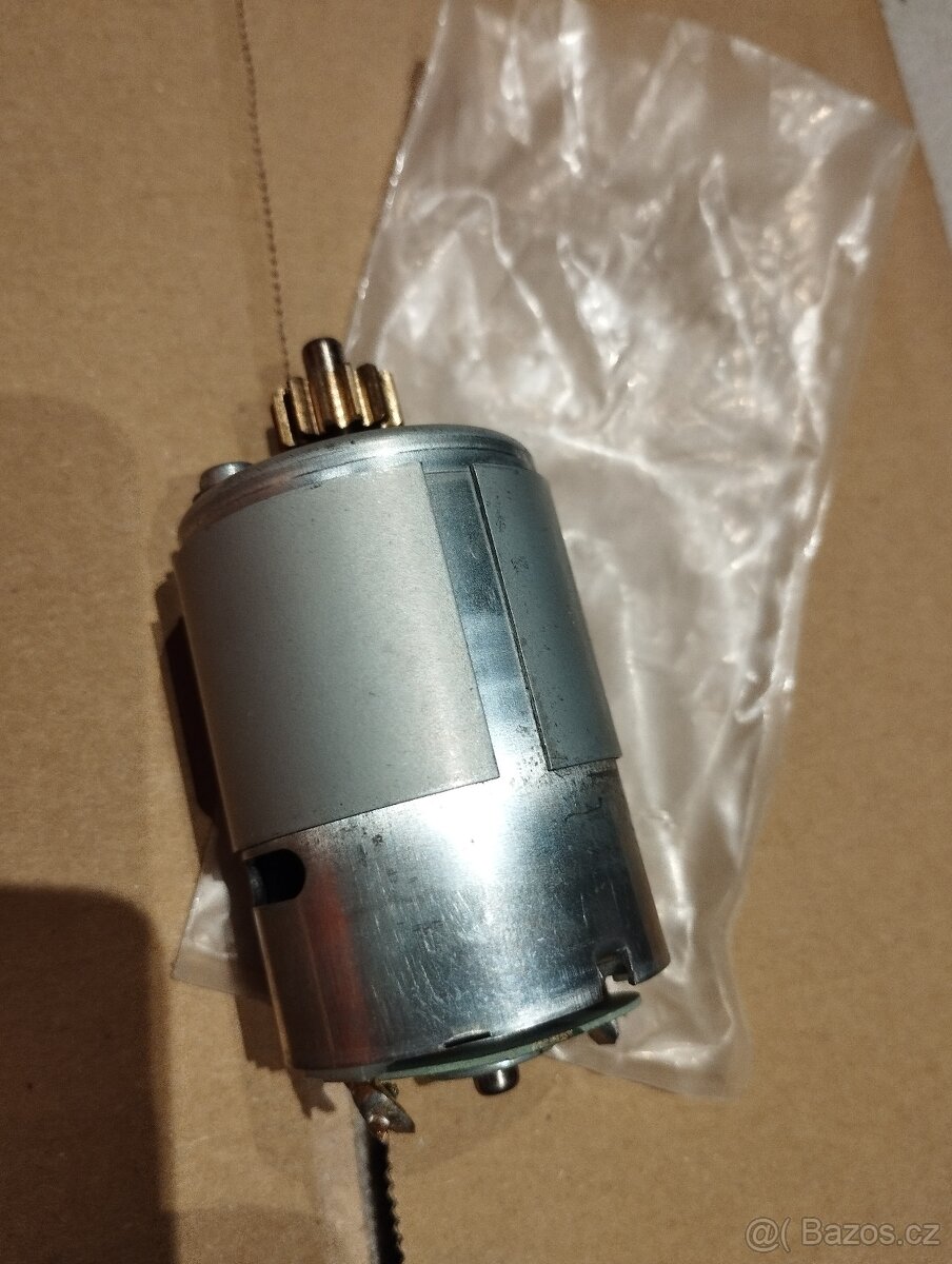 Motory do modelů - 7