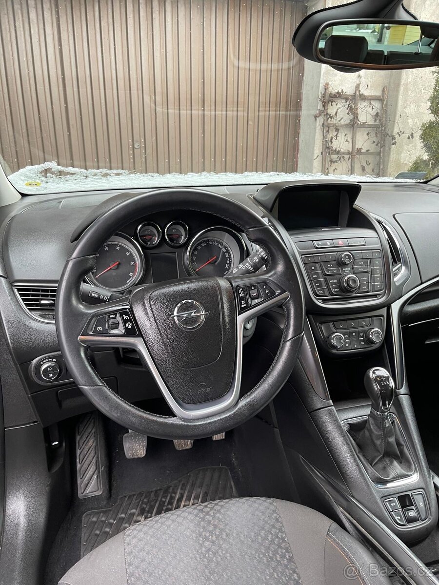 Opel Zafira 1.6 tdi - 7