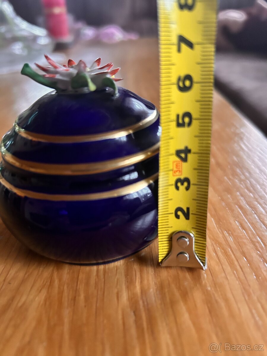 starožitná porcelánová dózička - 7