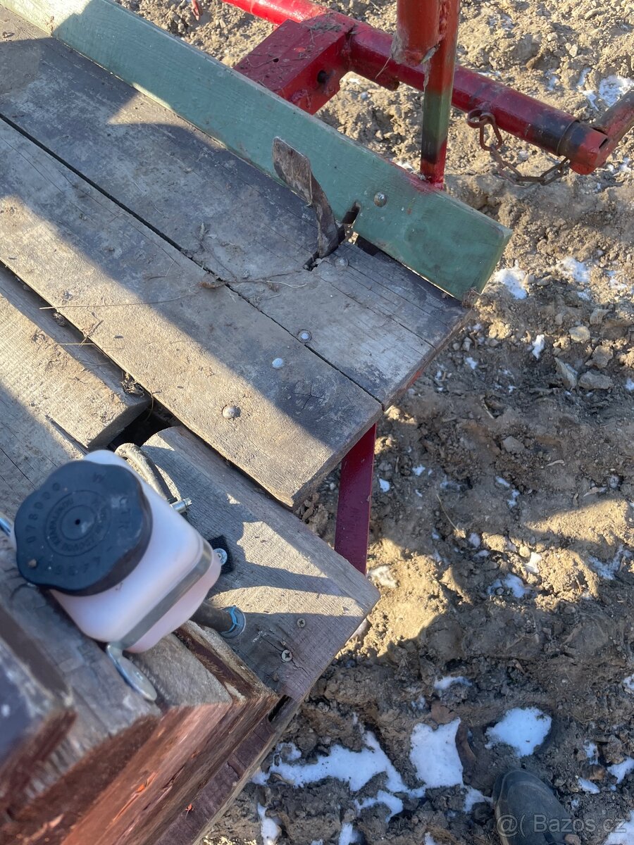 Vůz, povoz, vlečka, bryčka - 7