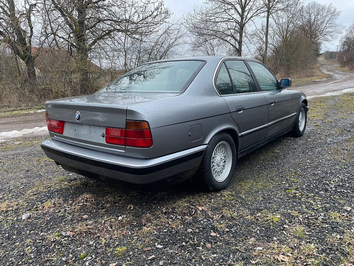 BMW e34 520i m50b20 - 7