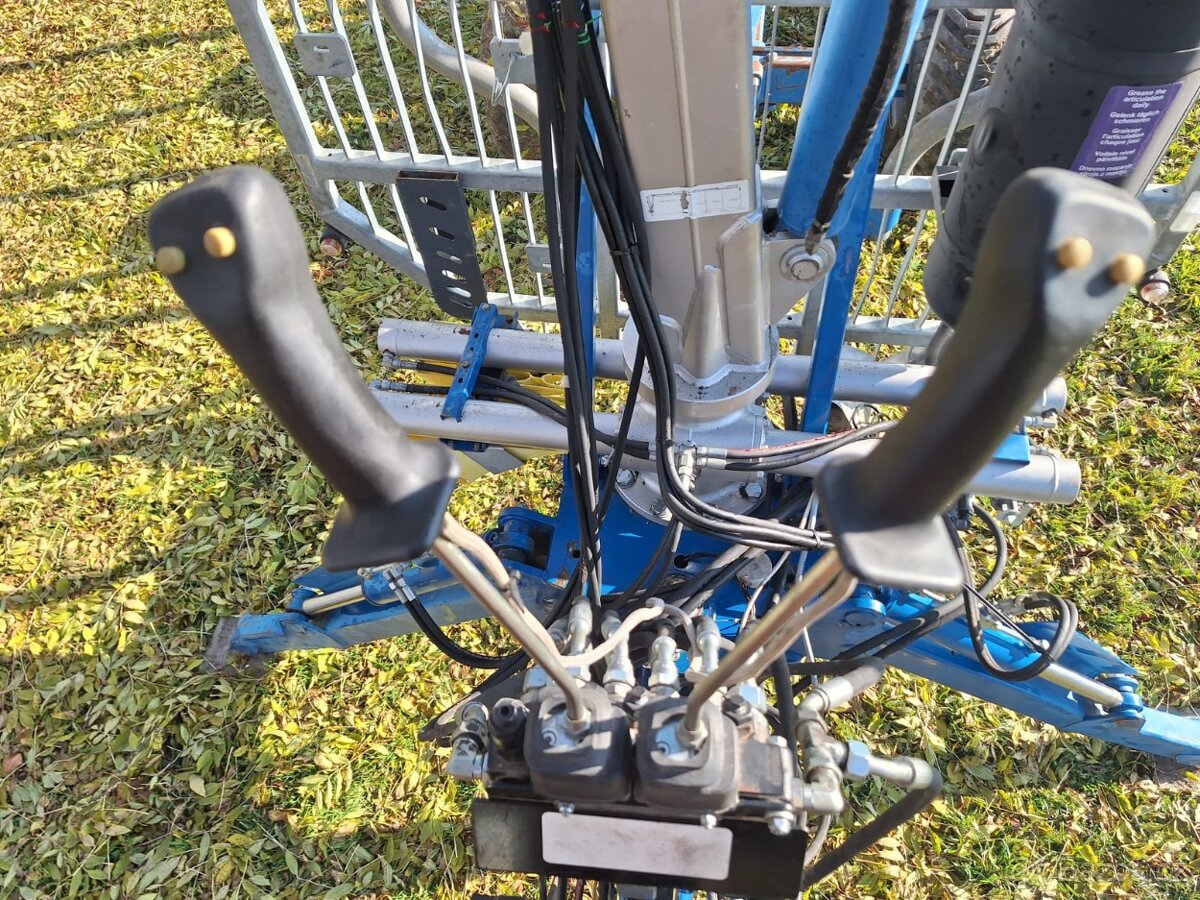 Vyvážecí vlek, vyvážečka, vývozka 8 t - 7