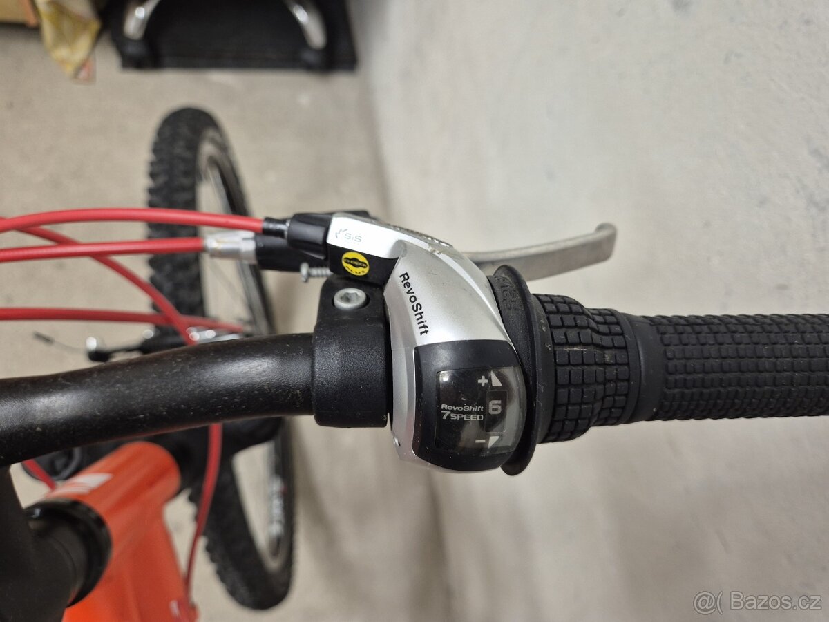 Výborně vybavené dětské kolo SUPERIOR PAINT XC 24: 8-13 let - 7