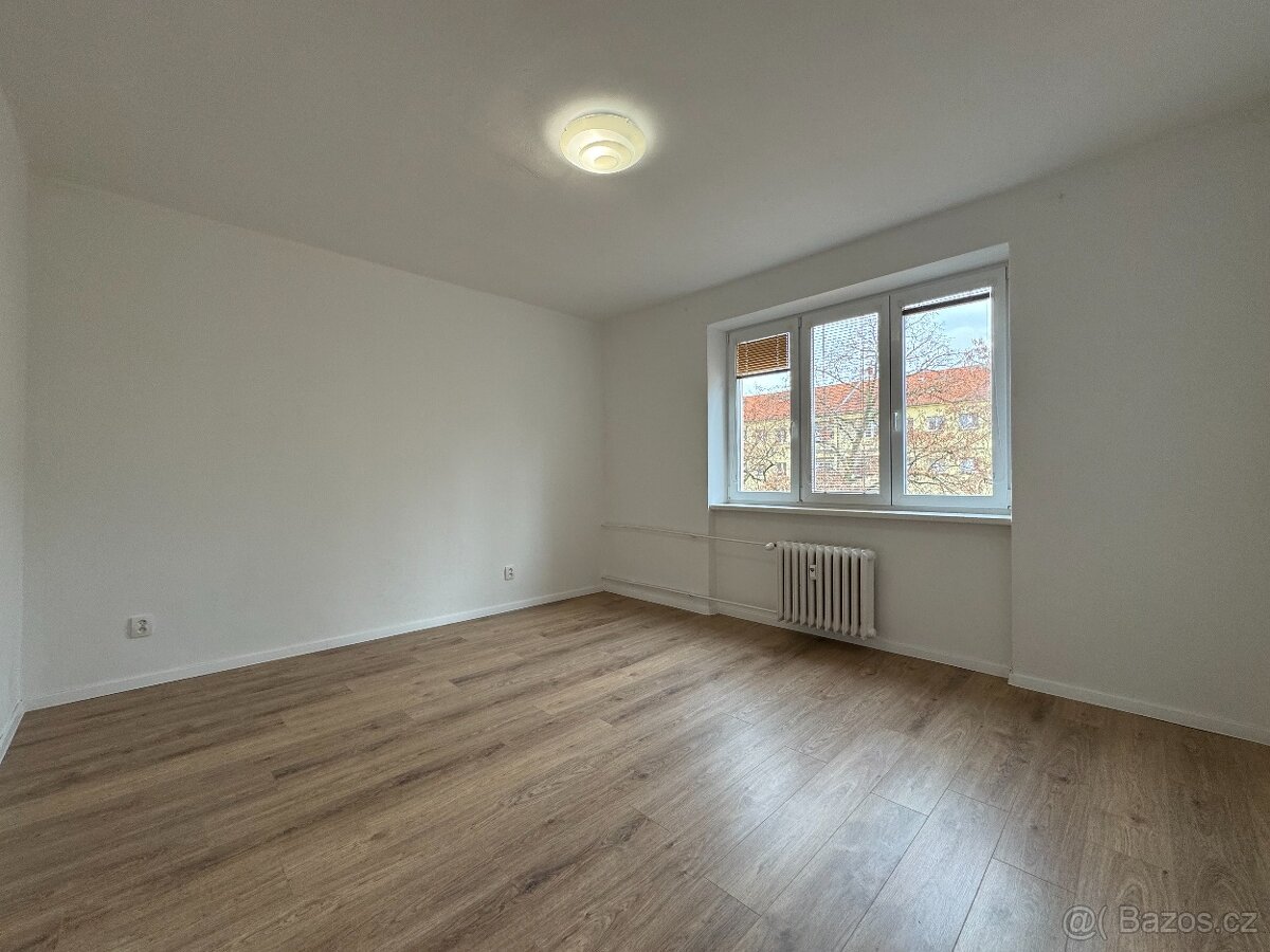 Pronájem bytu 3+1,Gorkého, Pardubice - Zelené Předměstí - 7