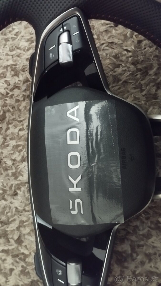 Volant Škoda Octavia 4 RS zkosený NOVÝ originální - 7