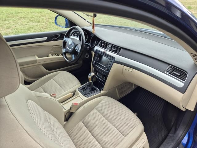 Prodám Škoda Superb 2.0 TDI 125 kW - Elegance 4x4 - 7