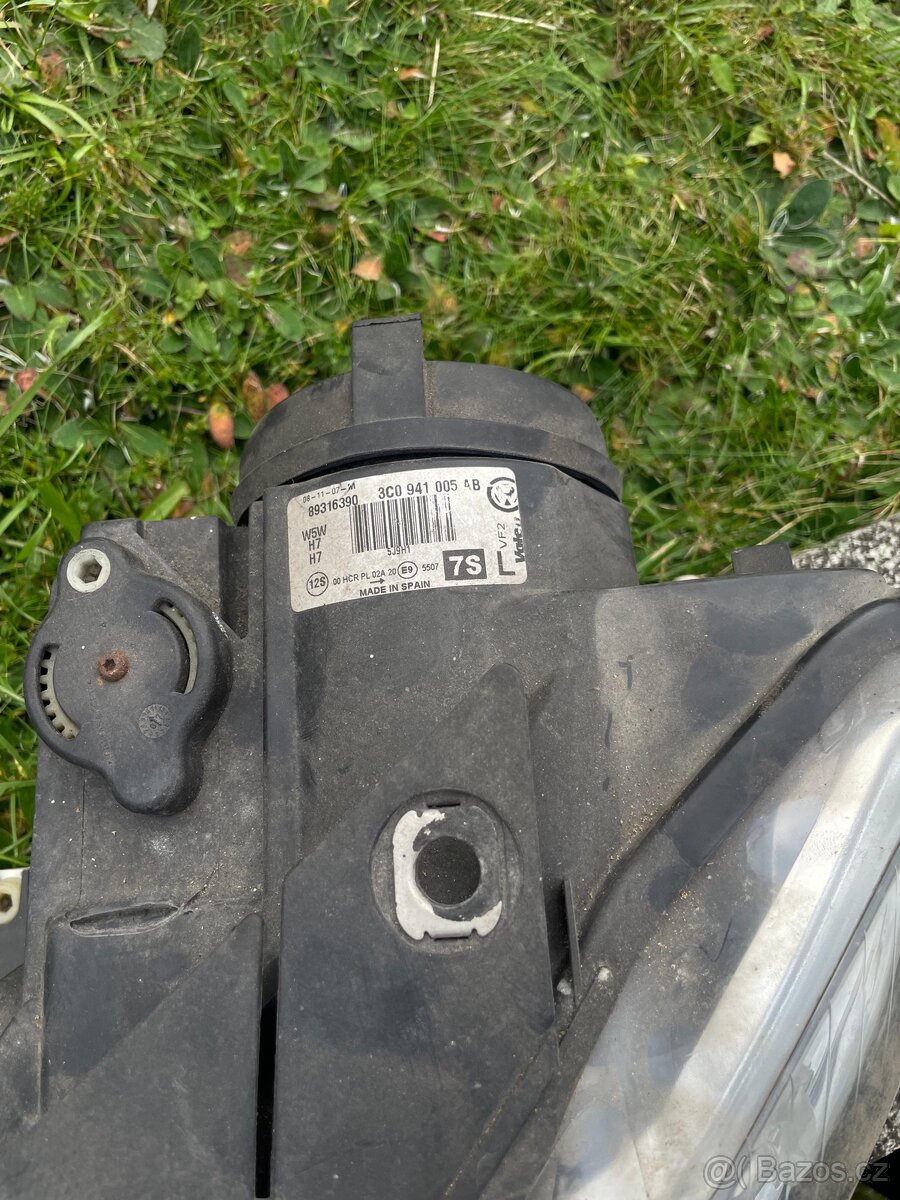 VW Passat B6 přední světla - 7