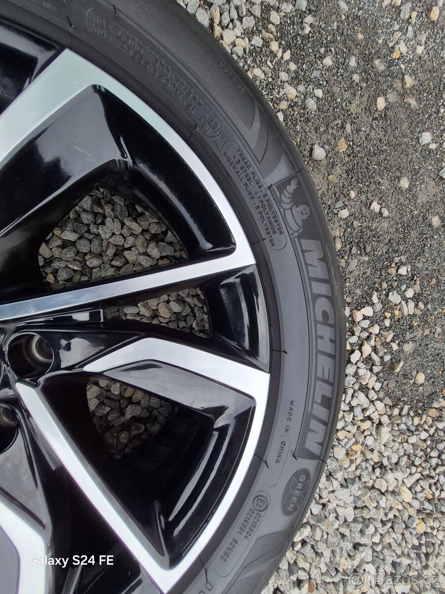 Originál kola MG - 7