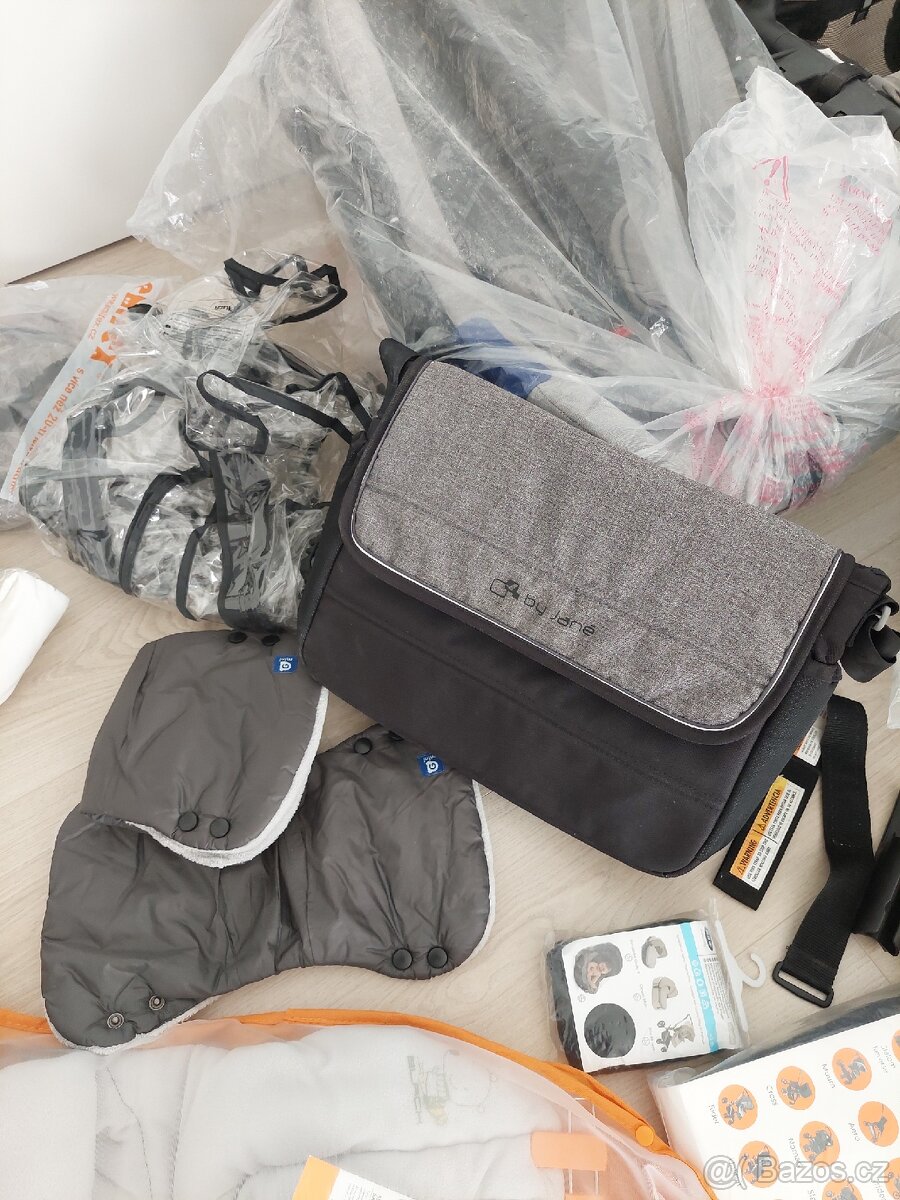 Kočárek Jané Crosswalk 3v1 vč. příslušenství - 7