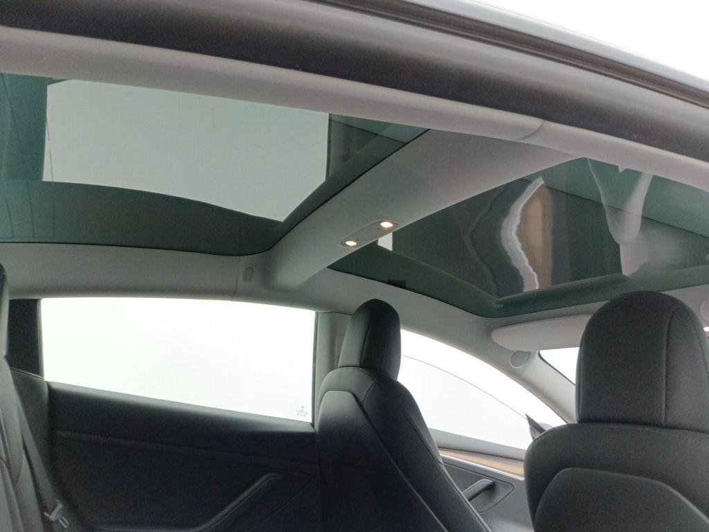 Tesla Model 3 LR,tepelné čerpadlo, EAP, tažné, LED Matrix - 7