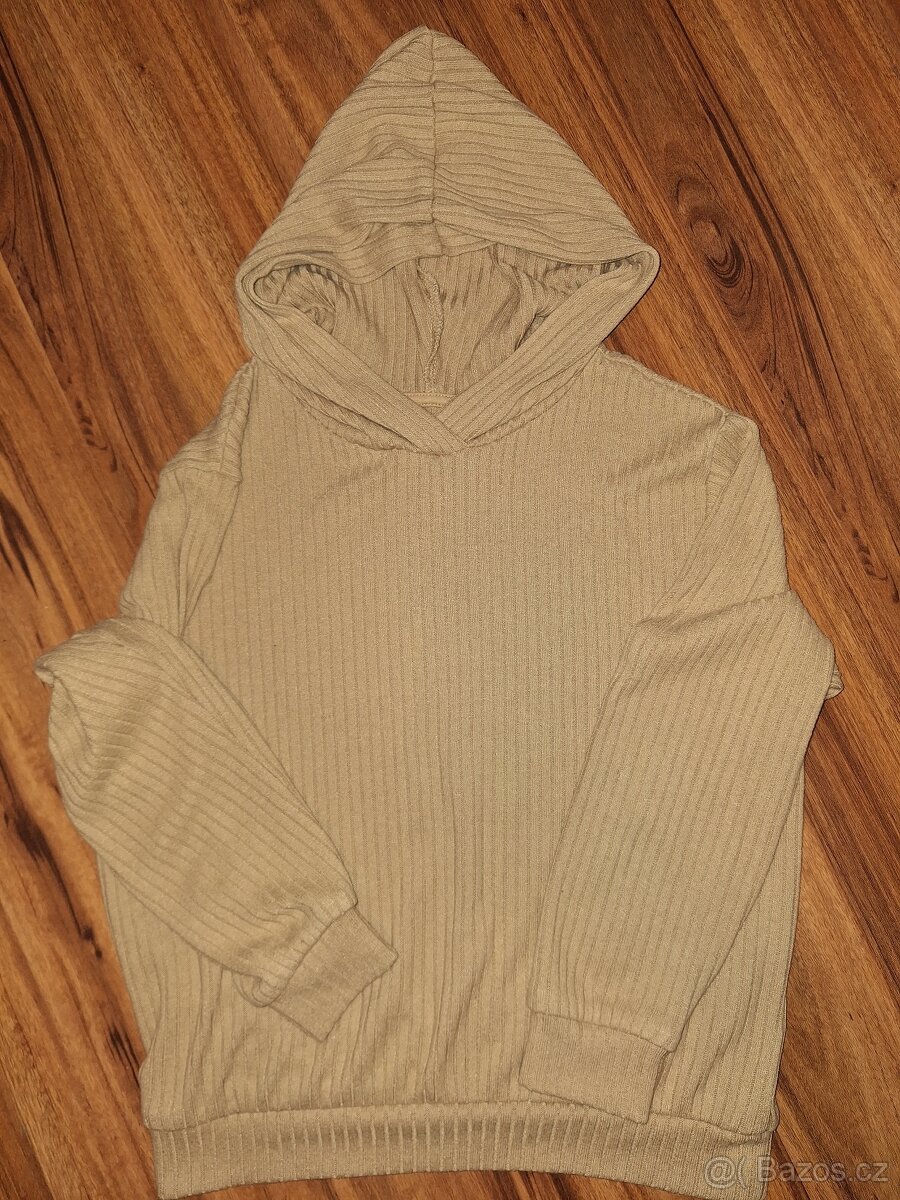 Mix dívčího oblečení vel. 134 - 7