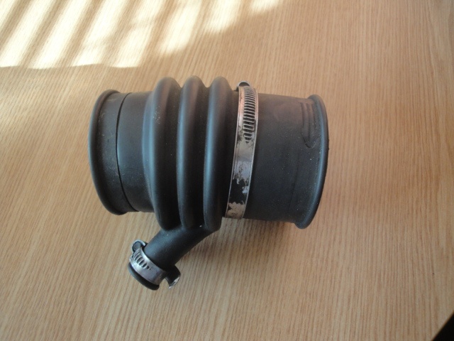 Mercedes W 114-115 náhradné diely - 7