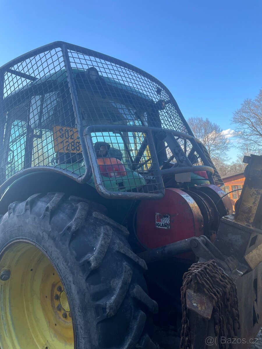 Traktor John Deer 6130 - 7