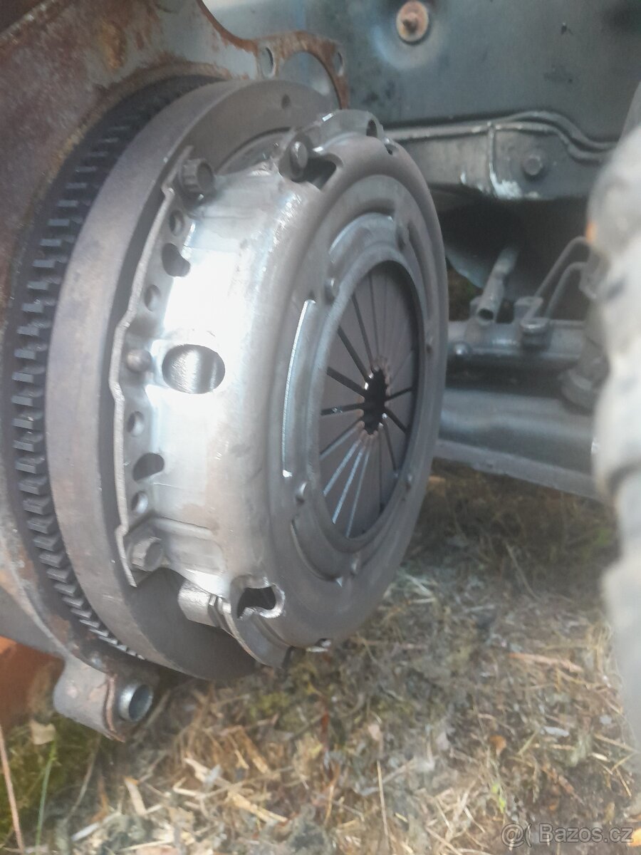 Volkswagen Polo classic 1.6i 55.KW r.v.2000 ALM - pouze díly - 7