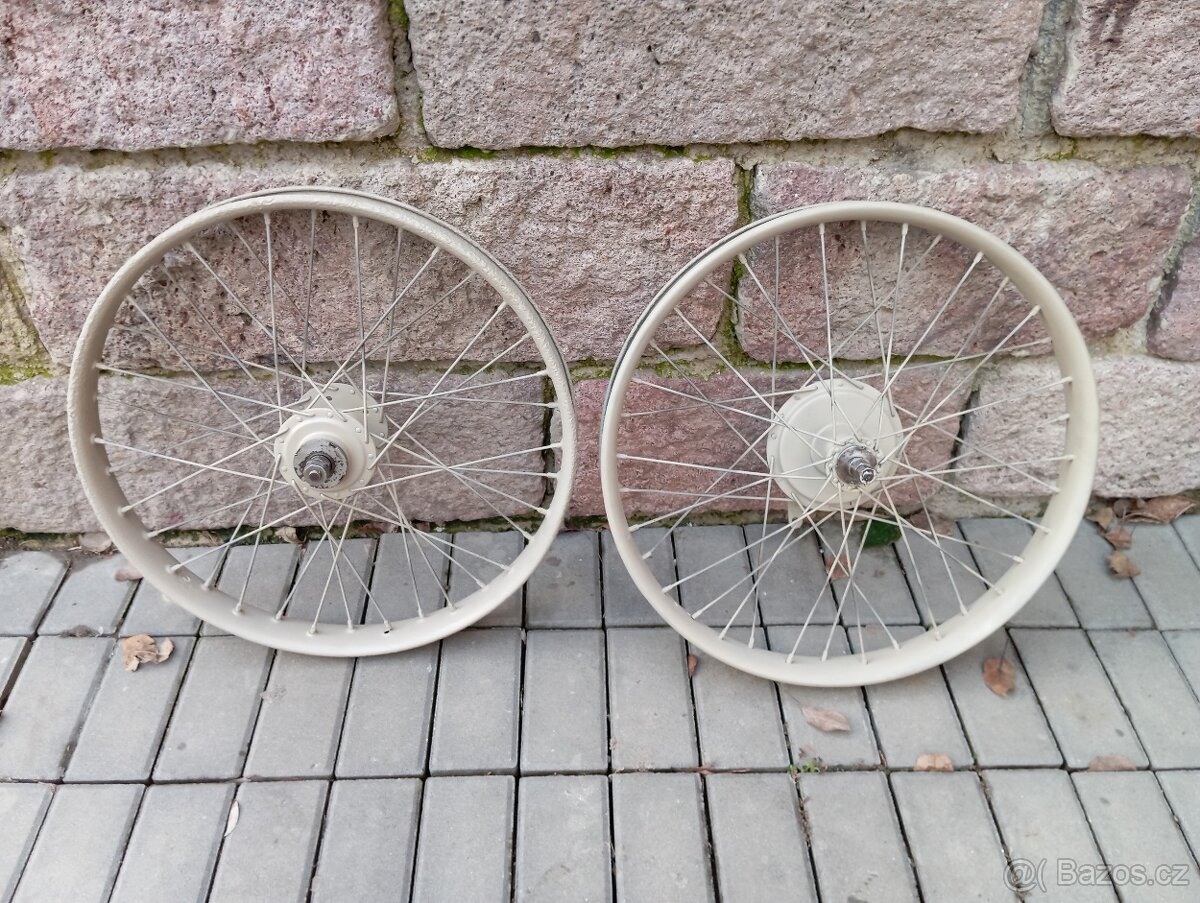 Prodám originální nesehnatelná kola značky Pranafa - 7