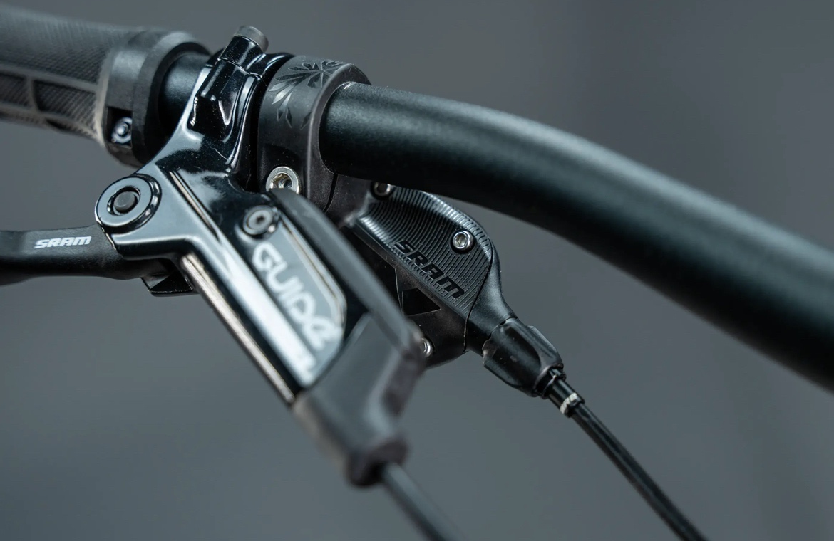 Nové karbonové elektrokolo Focus JAM² SL 8.7 - 7