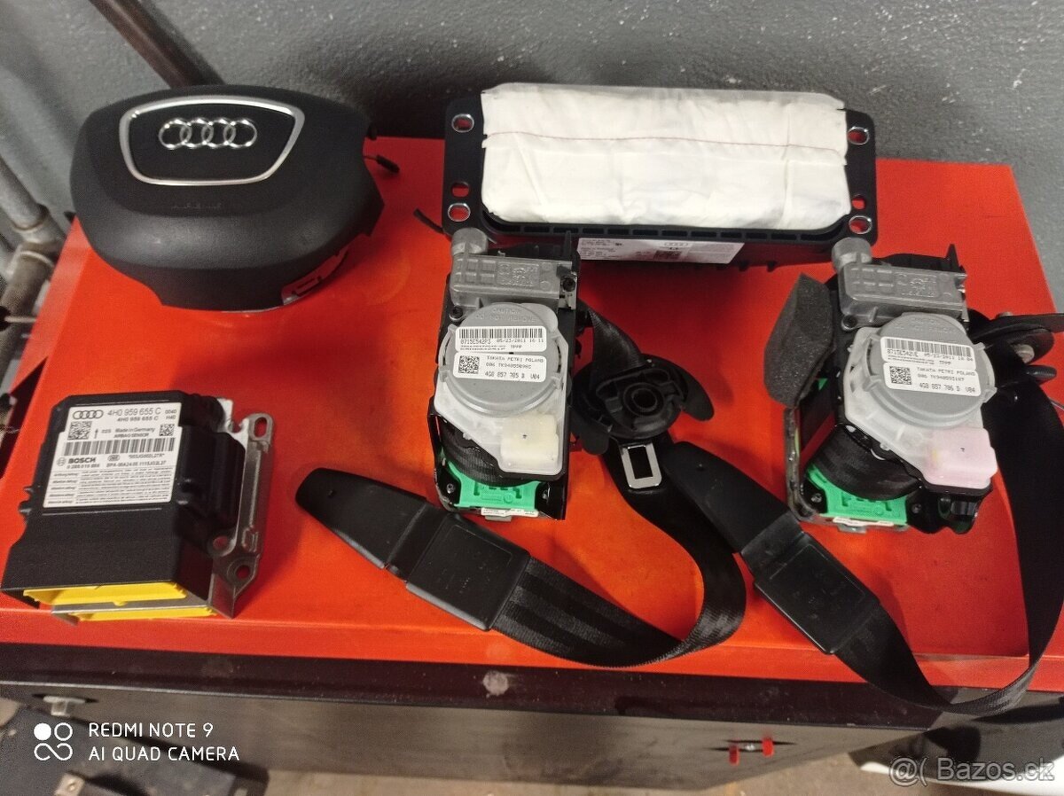 Čierny strop Audi A6 C7 sedan - 7