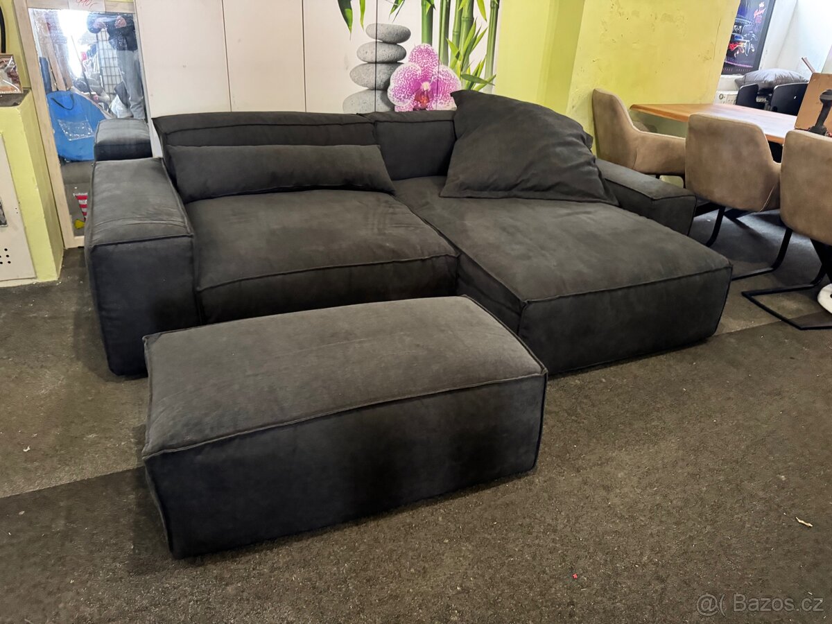 NOVÁ černá Sedací souprava Sirpio 270cm s taburetem - 7