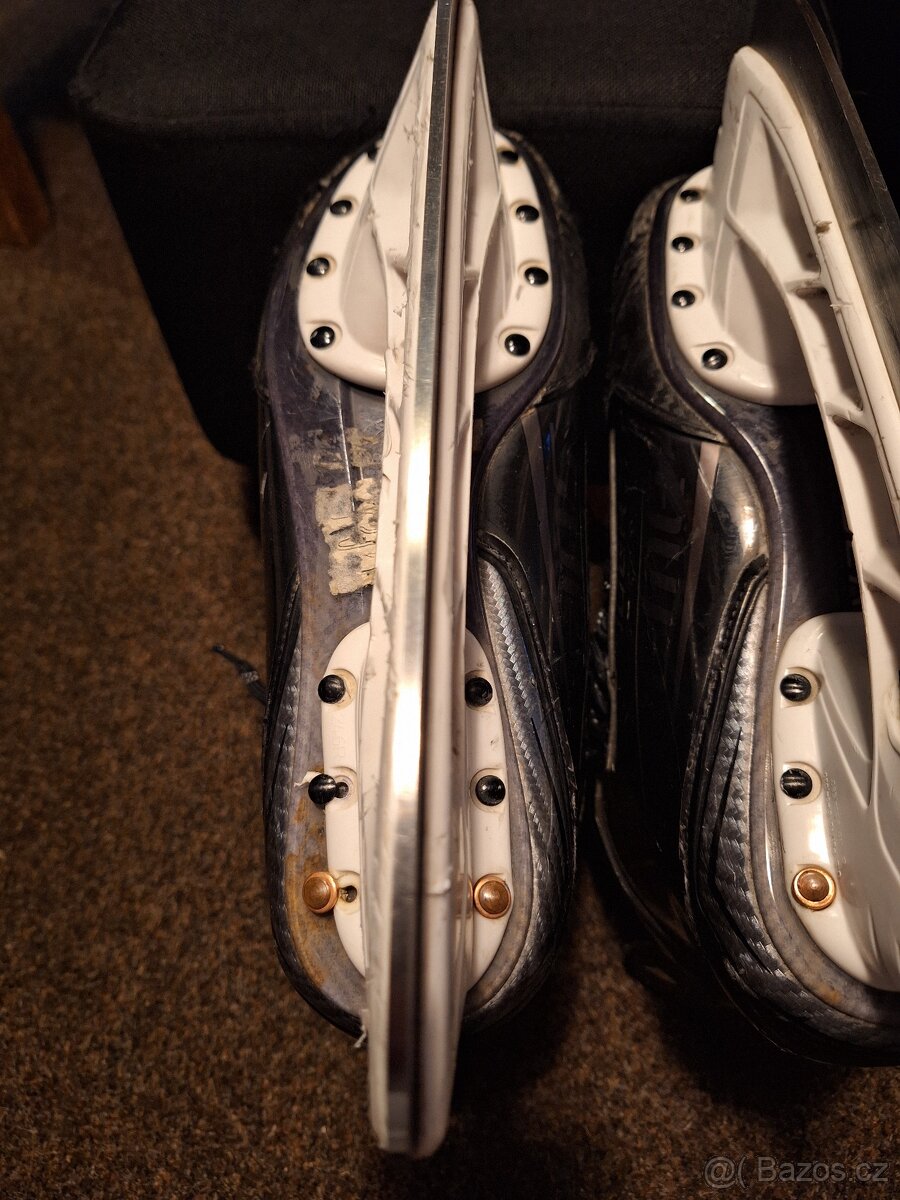 brusle Bauer Supreme 3S - 7