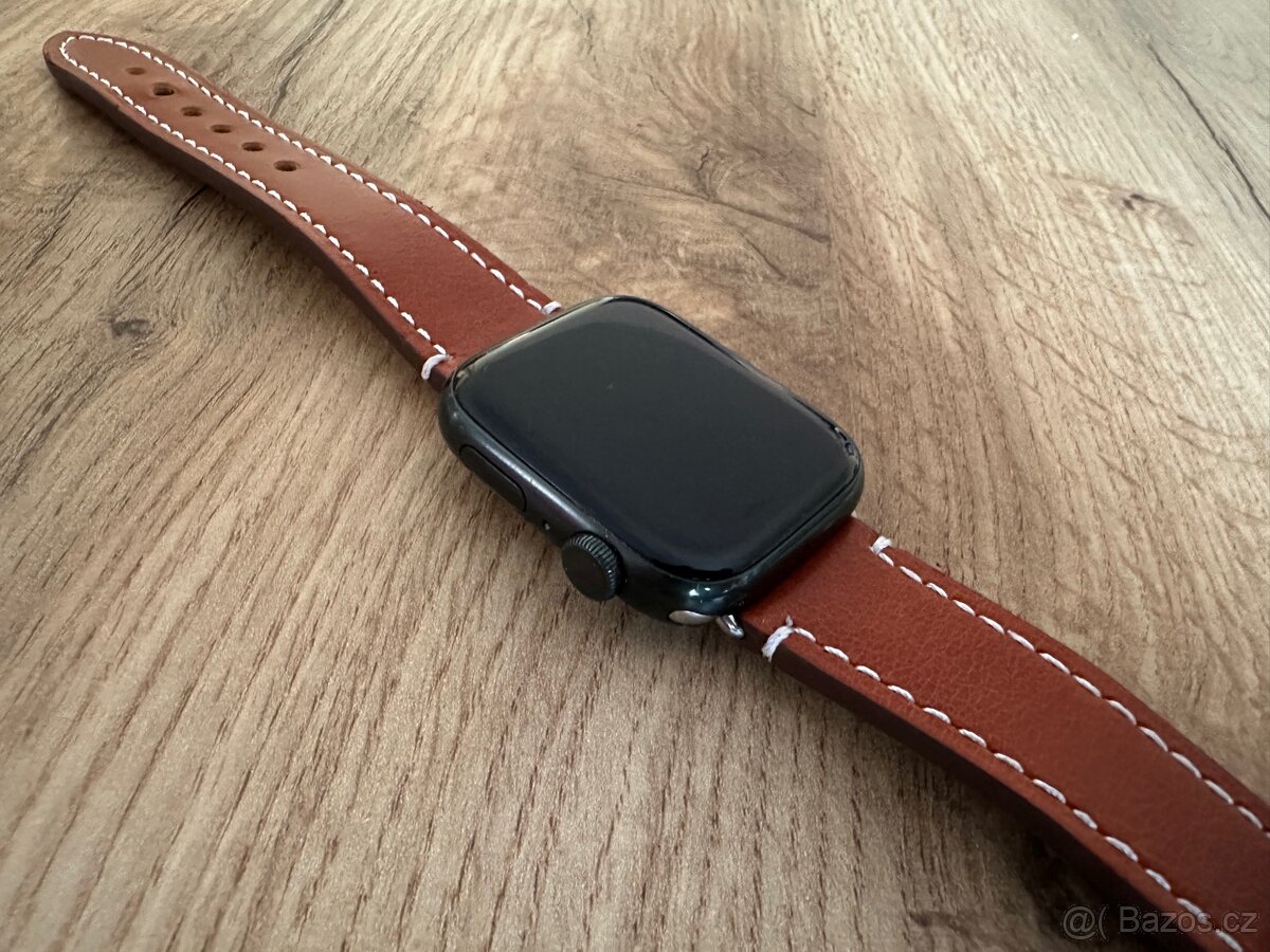Apple Watch 7 45mm - 7