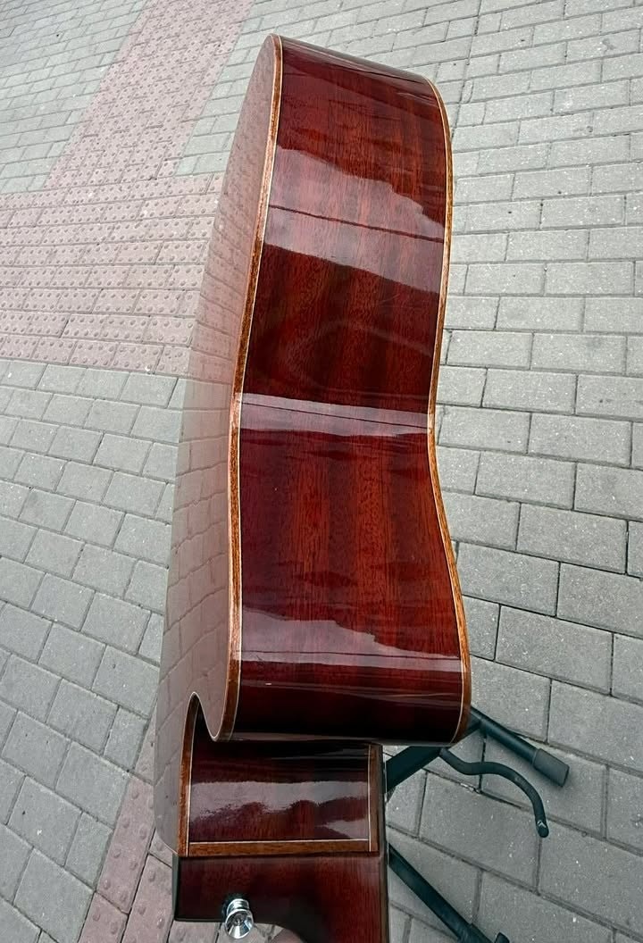 Elektroakustická kytara Yamaha A1M - 7