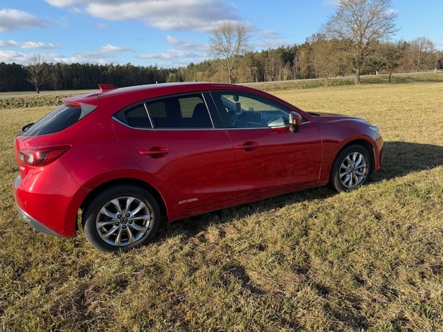 Mazda 3,... 2,2 Disel - 7