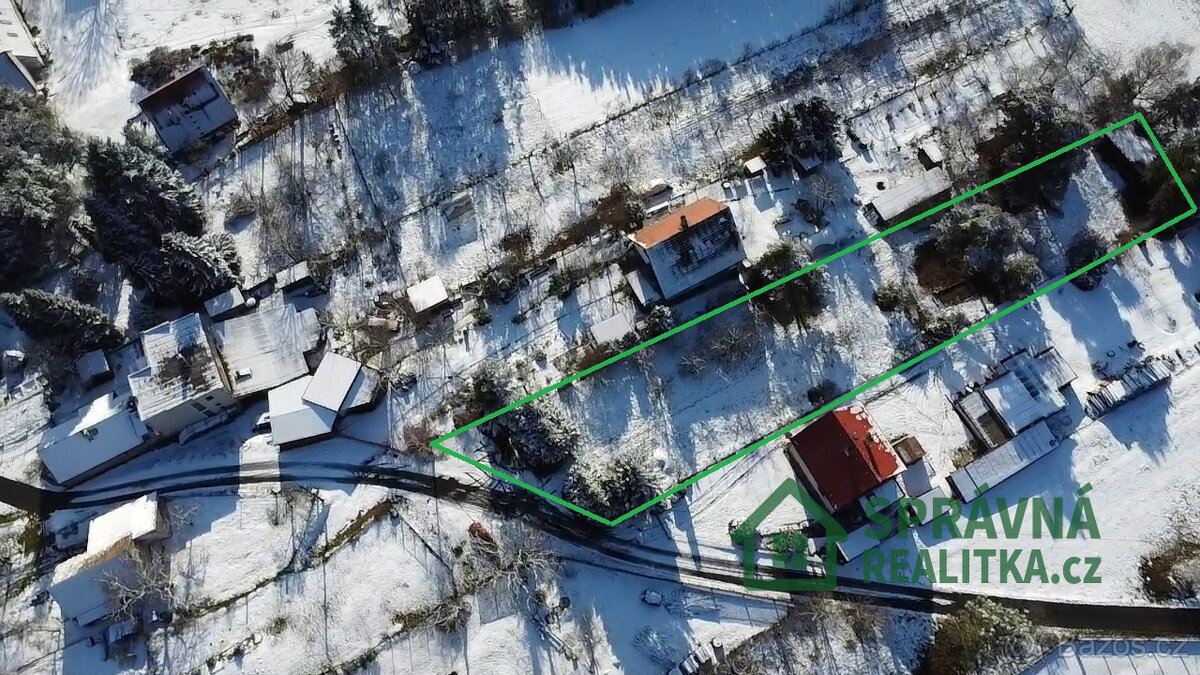 Prodej pozemku 2080m2 - 7