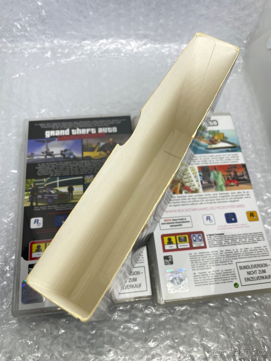 PSP - Grand Theft Auto: Double Pack - 7