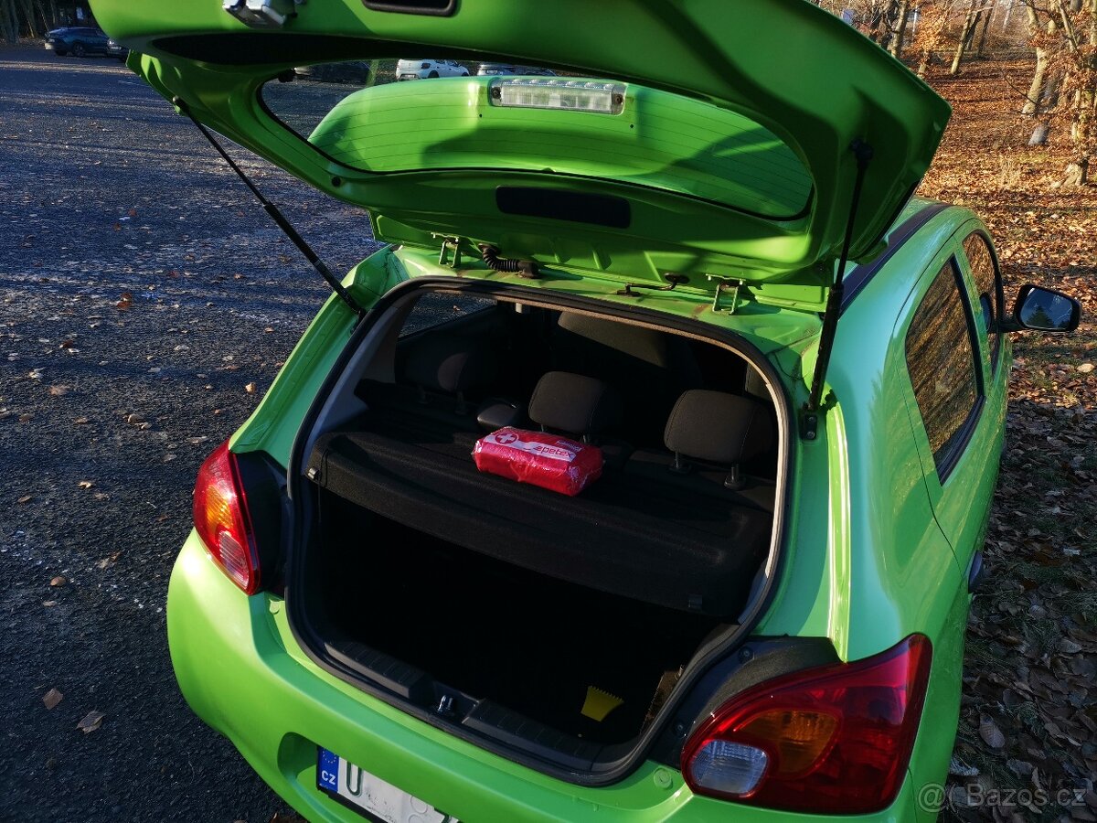 Prodám Mitsubishi Space Star Eco 1,0 52kw,rok 2014 - 7